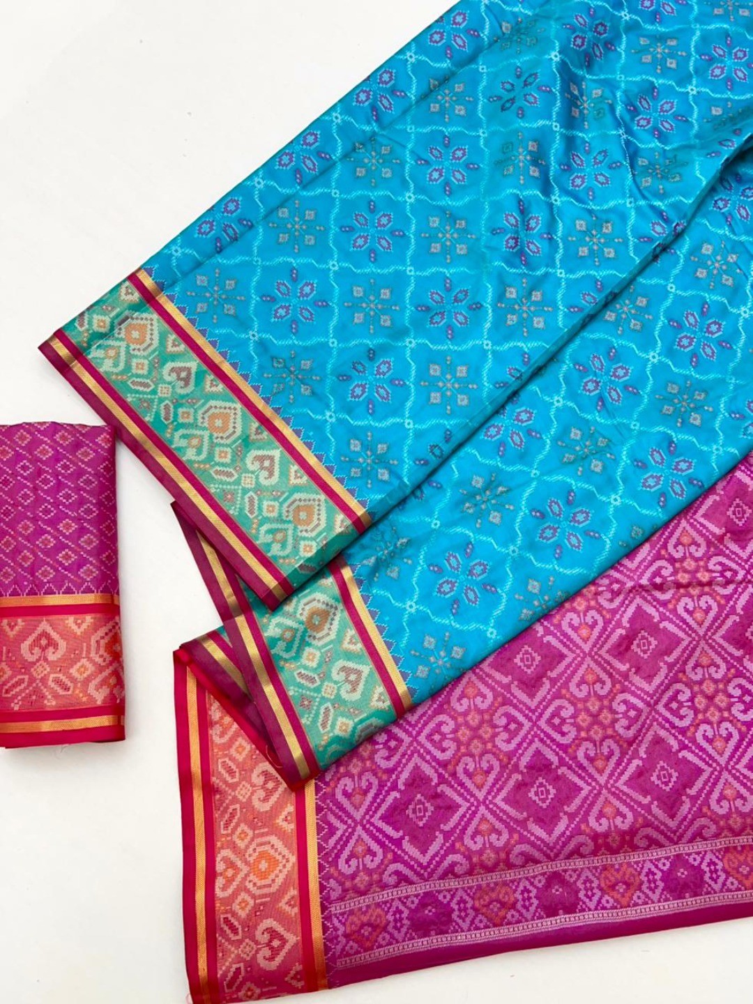 Blue Art Silk Patola Weaving Saree with Fancy Pallu and Blouse - Image 3
