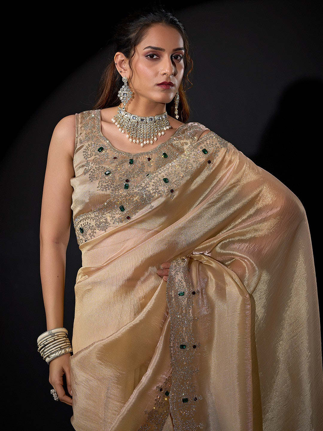 Elegant Cream Kanjivaram Silk Saree With Heavy Stone Work & Pure Kundan Border Detailing - Image 3