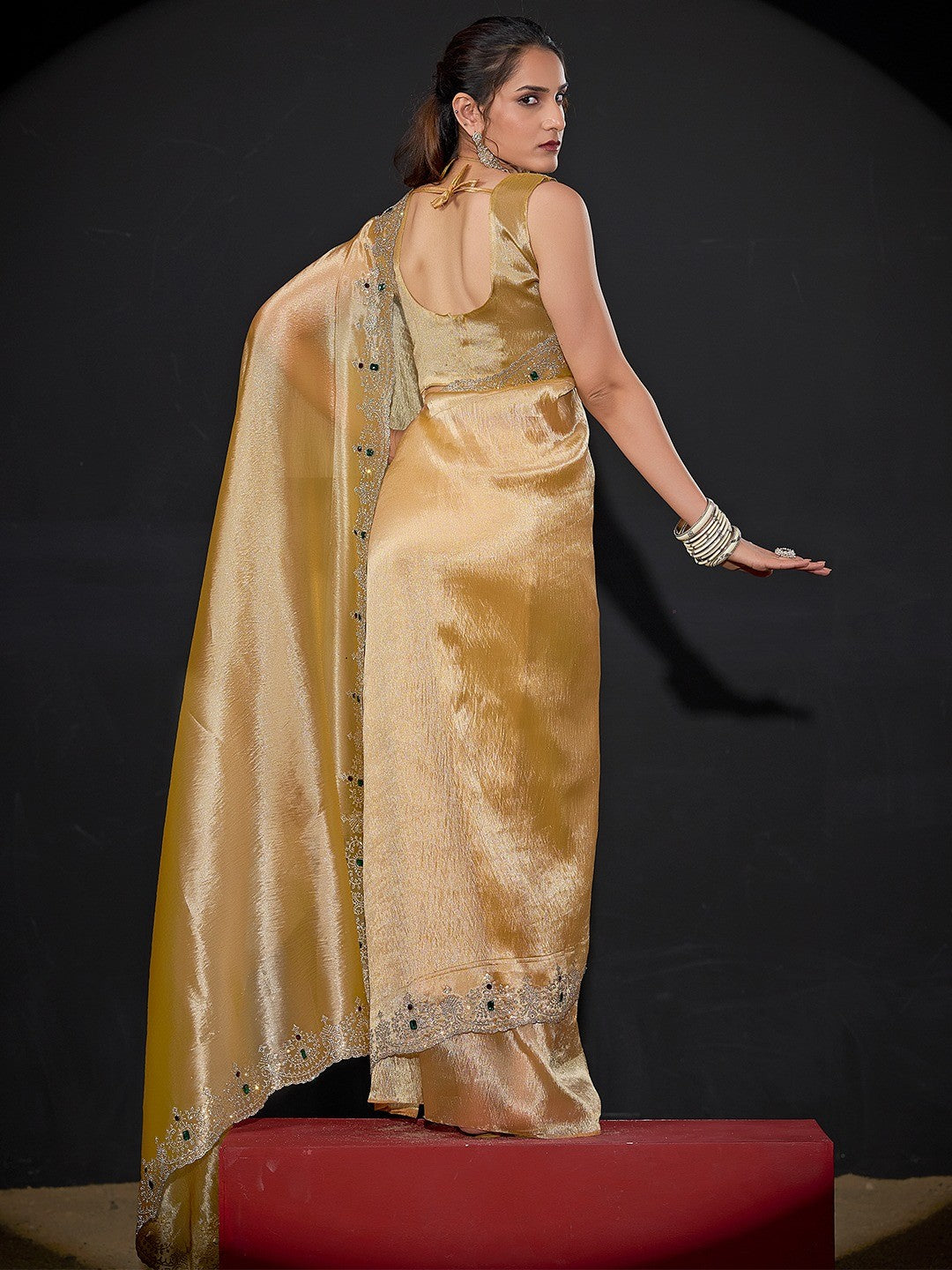 Elegant Golden Kanjivaram Silk Saree With Heavy Stone Work & Pure Kundan Border Detailing - Image 3