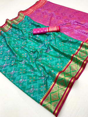 Rama Green Art Silk Patola Weaving Saree with Fancy Pink Border and Blouse - Image 2