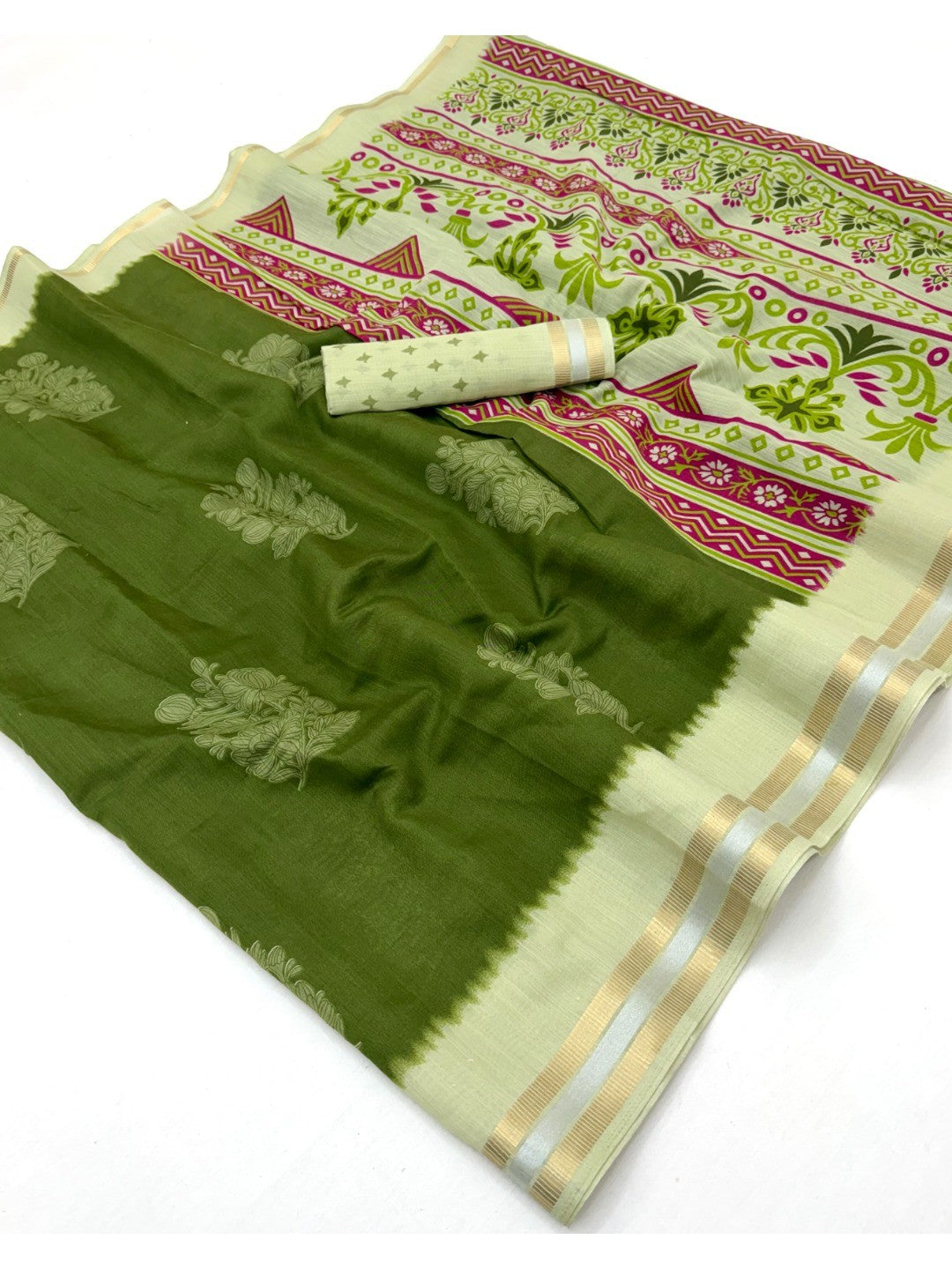 Elegant Green Pure Cotton Saree with Zari Border and Digital Print - Image 3
