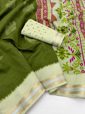 Elegant Green Pure Cotton Saree with Zari Border and Digital Print - Image 2