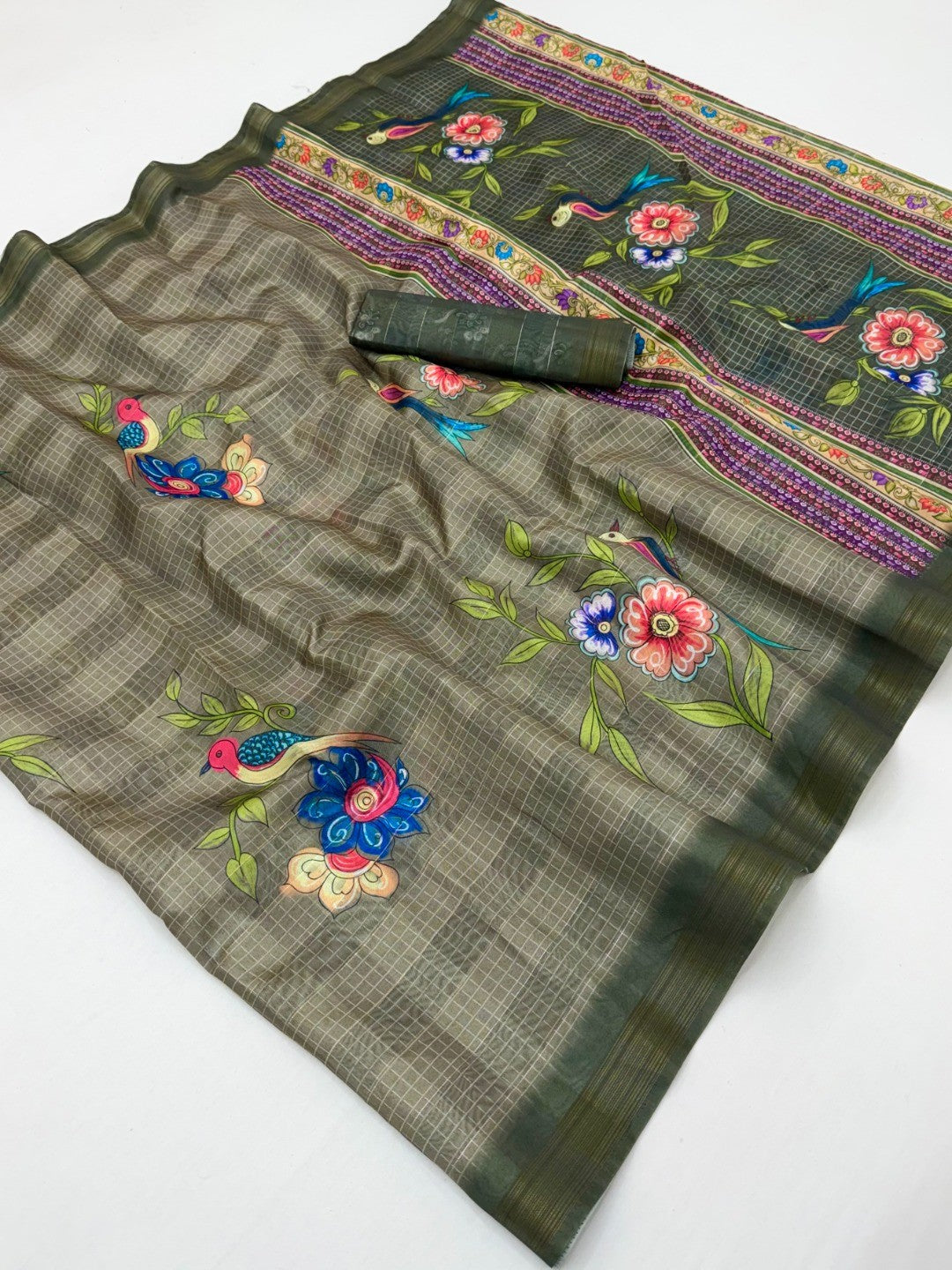 Elegant Green Pure Cotton Saree with Digital Print and Zari Border - Image 3
