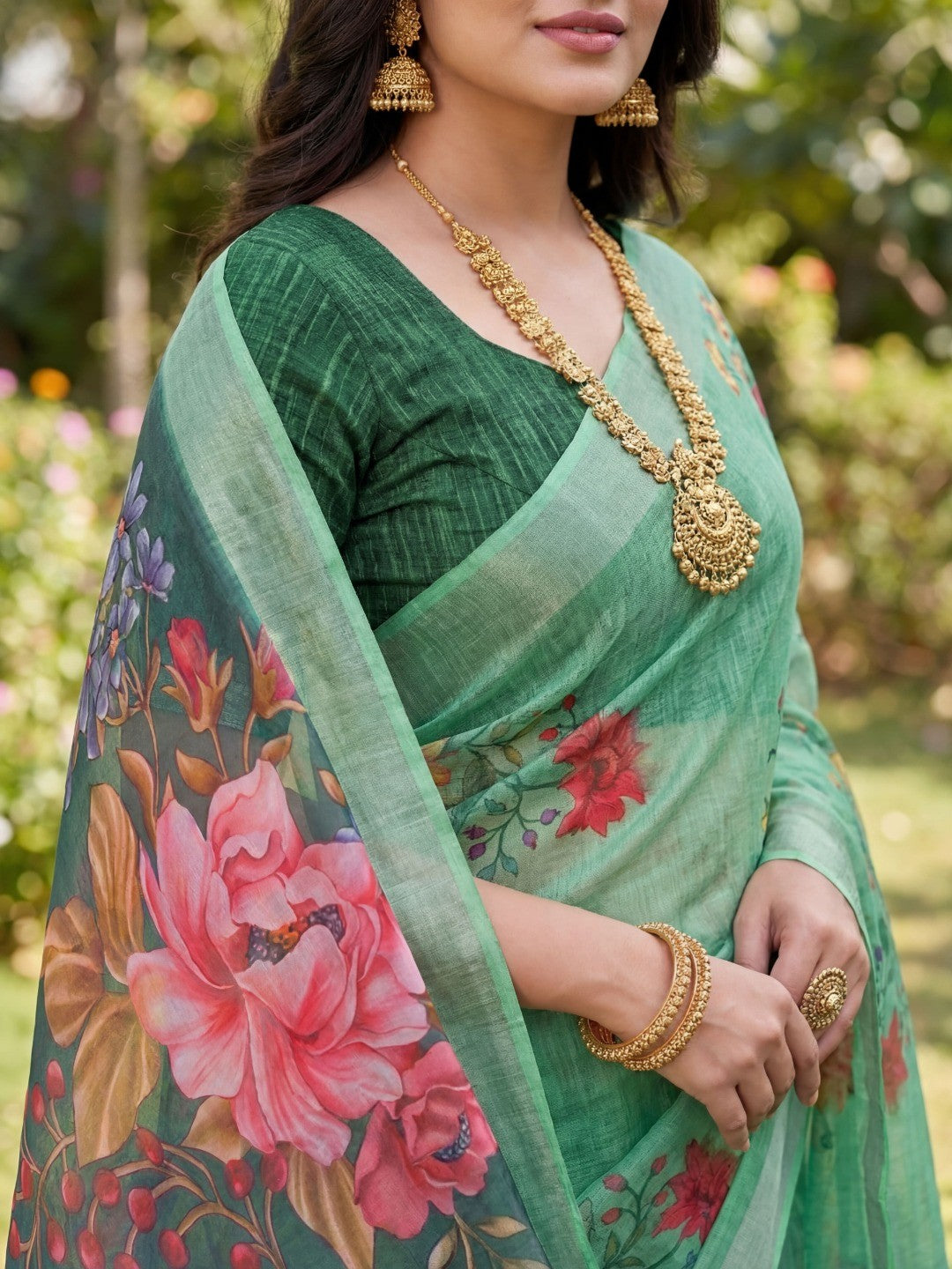 Green Linen Printed Saree with Sophisticated Floral Design - Image 3