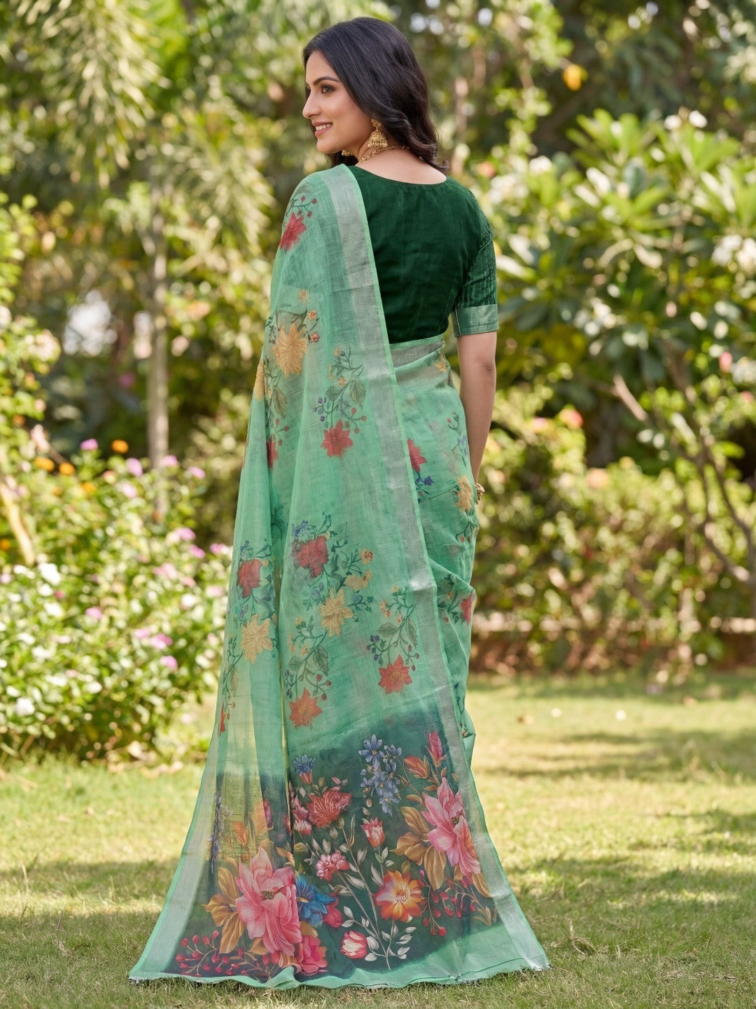Green Linen Printed Saree with Sophisticated Floral Design - Image 2