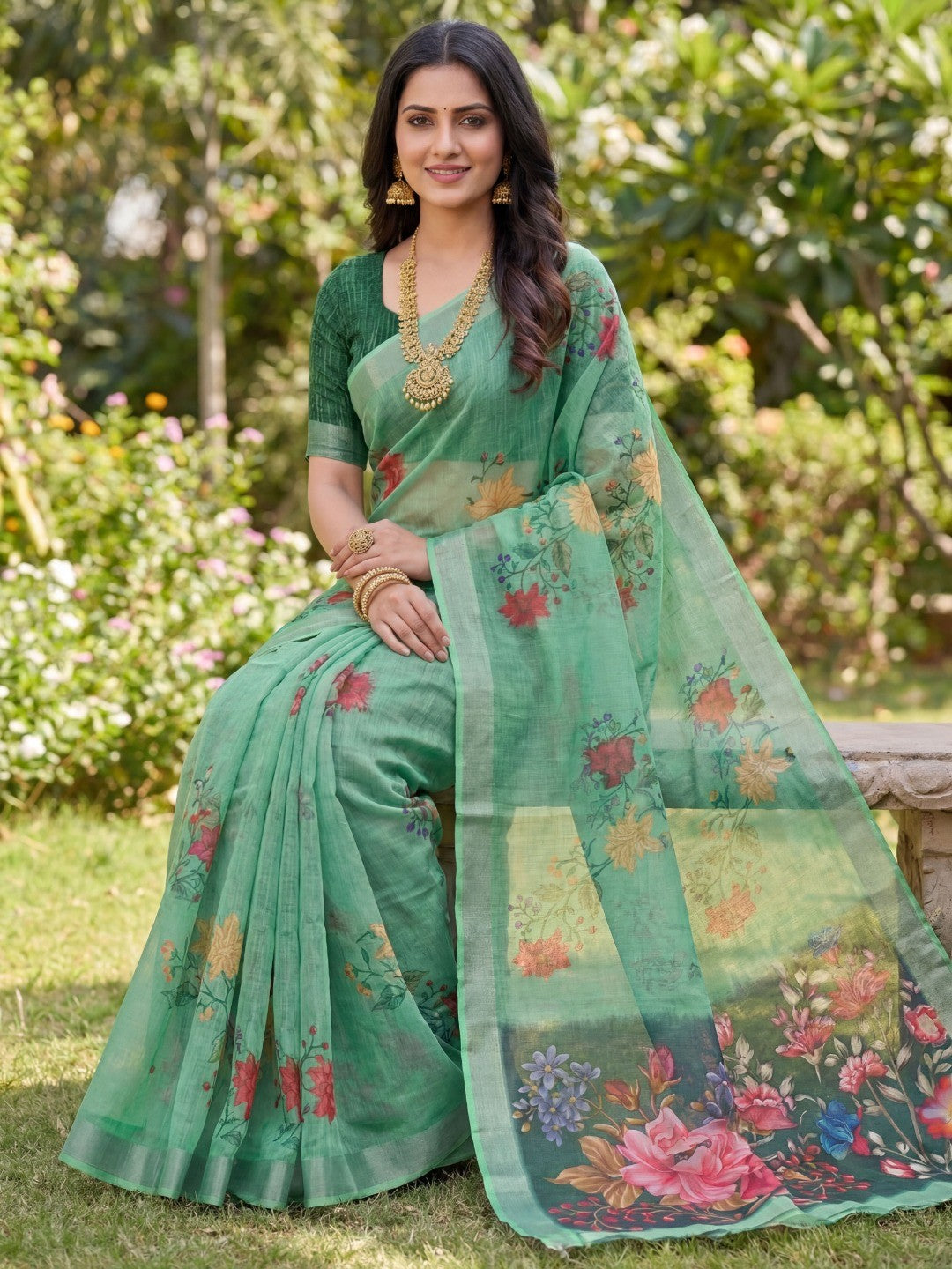 Green Linen Printed Saree with Sophisticated Floral Design - Image 4