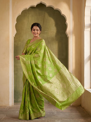 Stylish Green Crepe Saree with Floral Zari Work Elegant Occasion Wear - Image 1