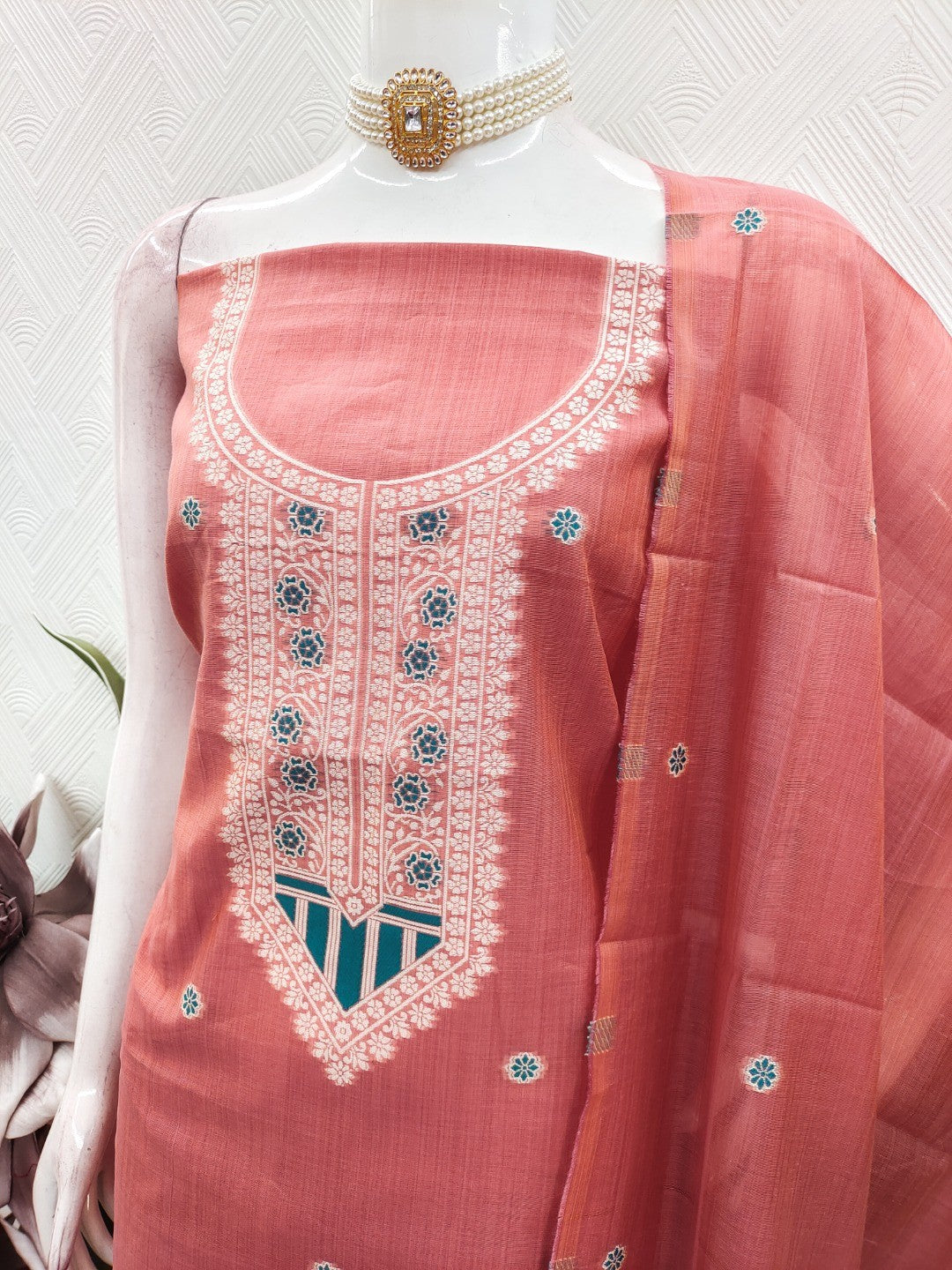 Luxurious Peach Traditional Floral Weaving Jamdani Chanderi Cotton Dress Material - Image 4