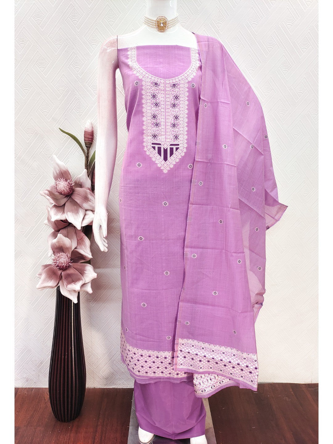 Luxurious Light Purple Traditional Floral Weaving Jamdani Chanderi Cotton Dress Material - Image 2
