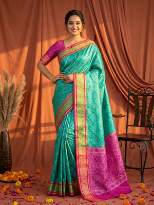 Rama Green Art Silk Patola Weaving Saree with Contrasting Pink Pallu and Border - Image 1