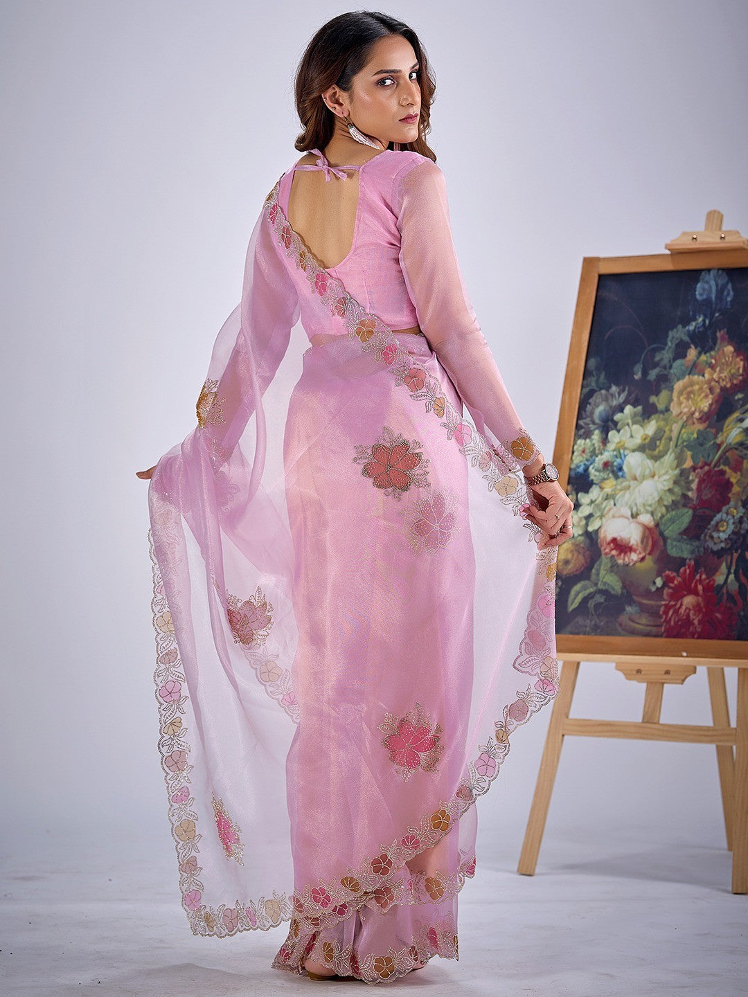 Light Lavender Traditional Hand Printed Organza Tissue Saree With Fancy Hand Stone Embellished Work - Image 4