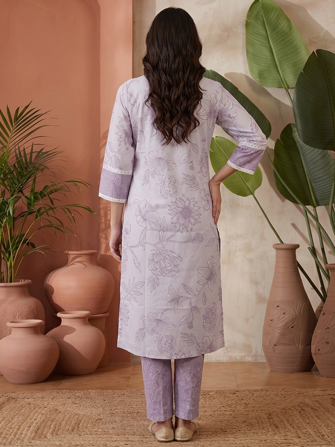 Puple Floral Printed Cotton Blend Straight Suit Set with Dupatta - Image 3