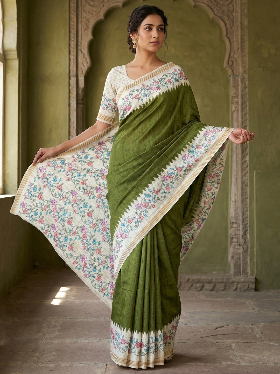 Luxurious Green Floral Digital Print Dola Silk Saree With Stylish Designer Work - Image 1