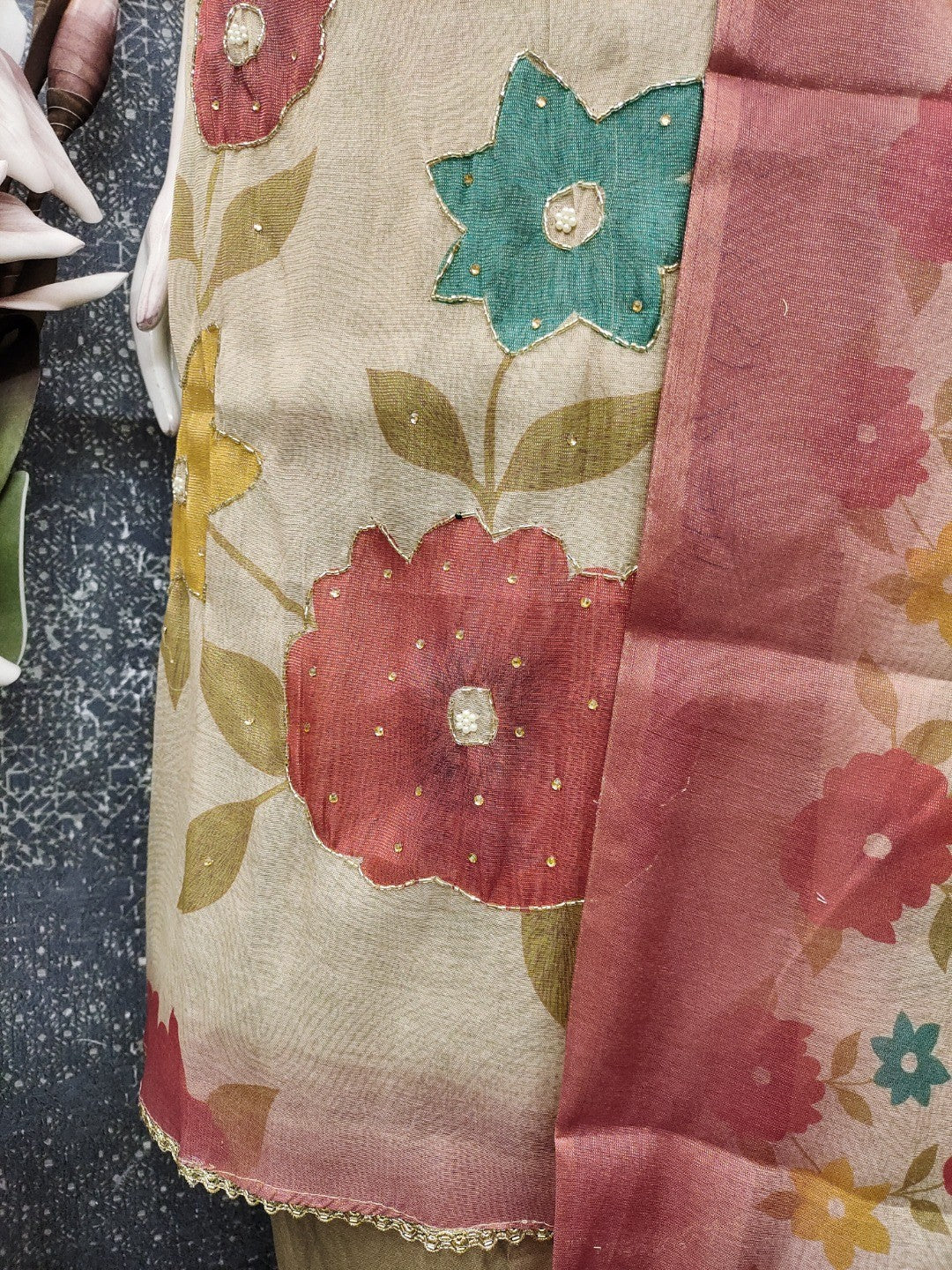 Beige & Pink Floral Printed Shimmer Dress Material with Dupatta - Image 3