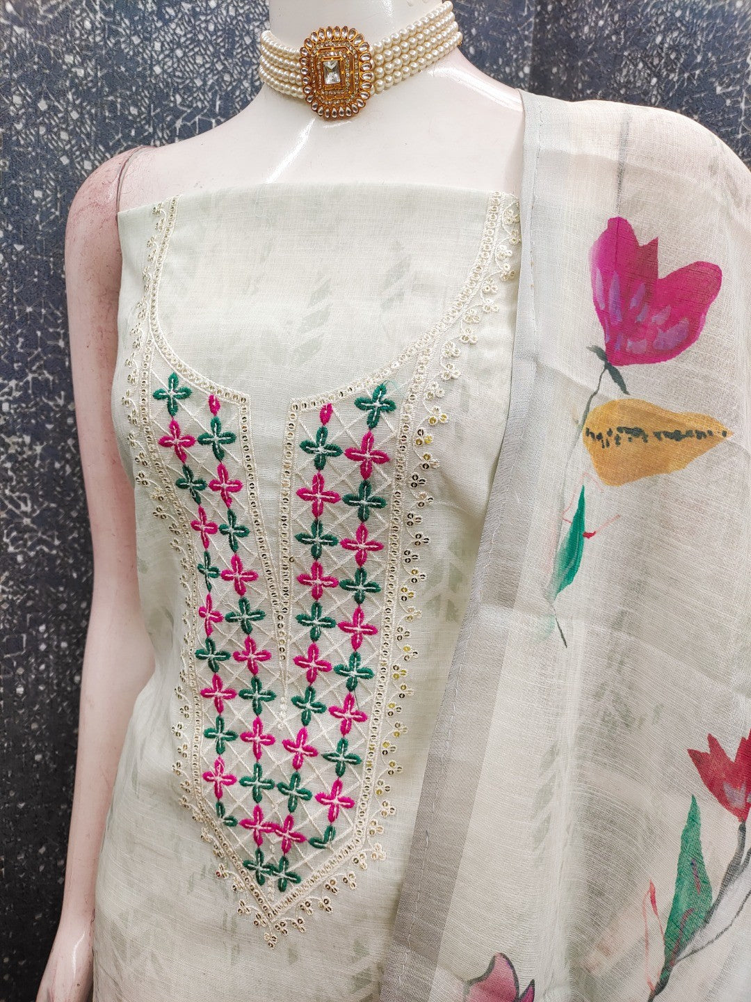 Elegant Grey Linen Dress Material with Floral Thread Work and Dupatta - Image 5