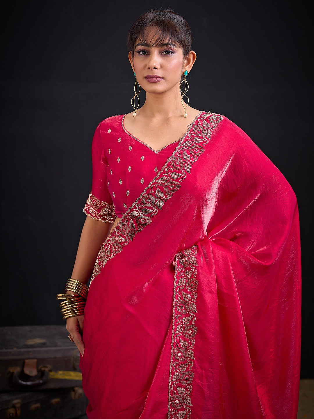 Luxurious Pink Solid Satin Silk Saree Adorned With Floral Stone Work Border - Image 3