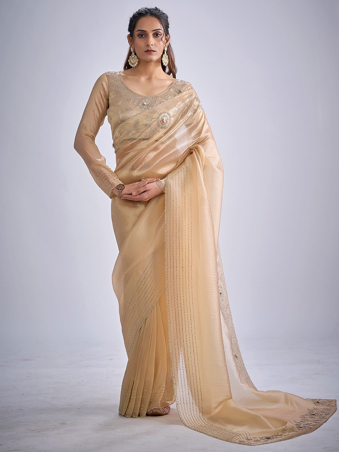 Elegant Cream Kanjivaram Silk Saree Adorned With Stone Work & Cut Dana Detailing - Image 1