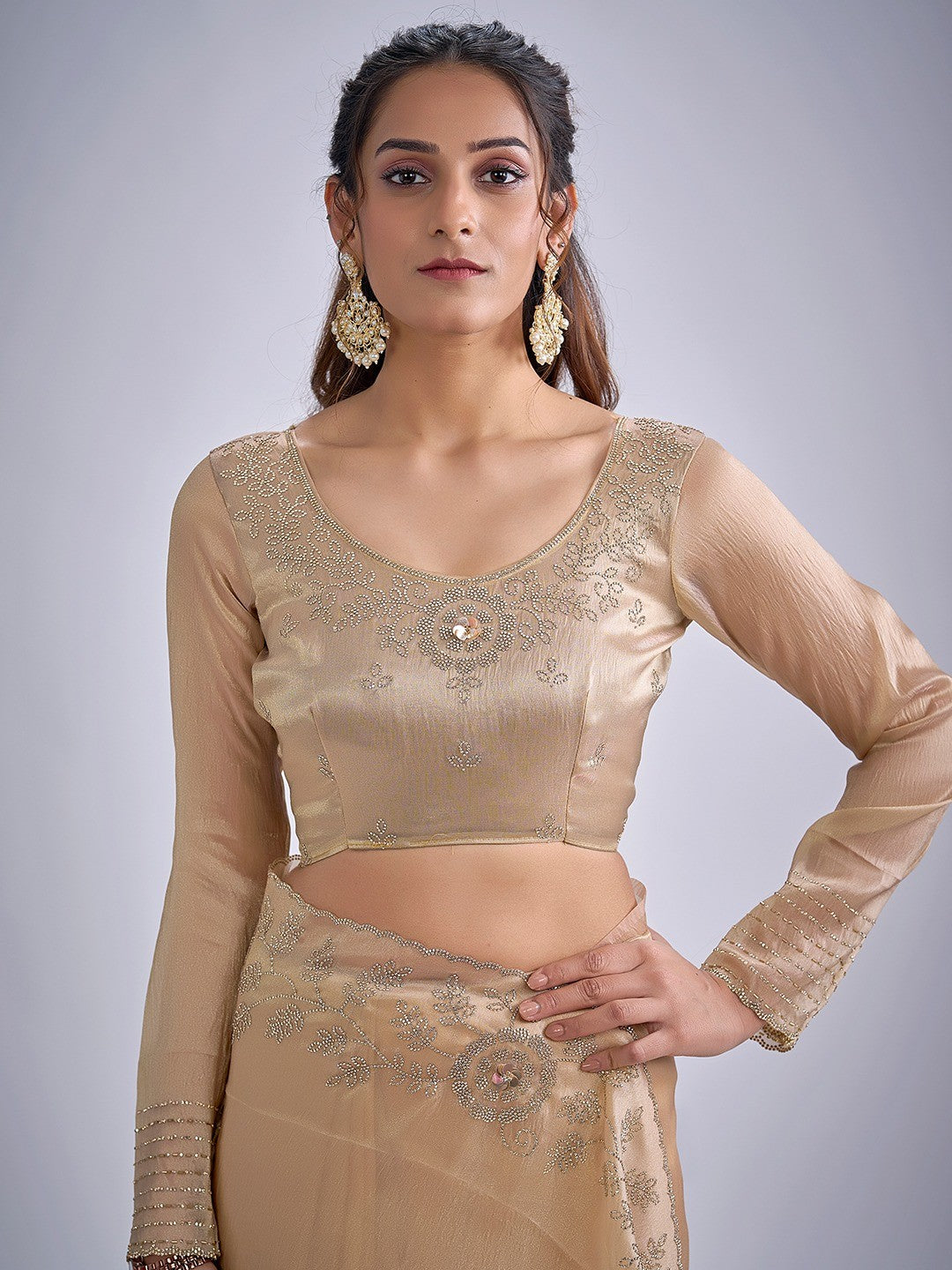 Elegant Cream Kanjivaram Silk Saree Adorned With Stone Work & Cut Dana Detailing - Image 5