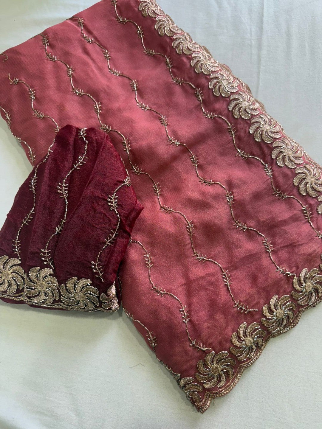 Graceful Gajari Pink Beads Embellished Georgette Saree With Floral Embroidery Detailing - Image 2