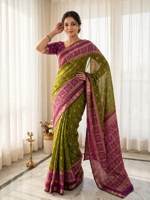 Elegant Green Viscose Saree with Bandhani Print and Jacquard Border - Image 1