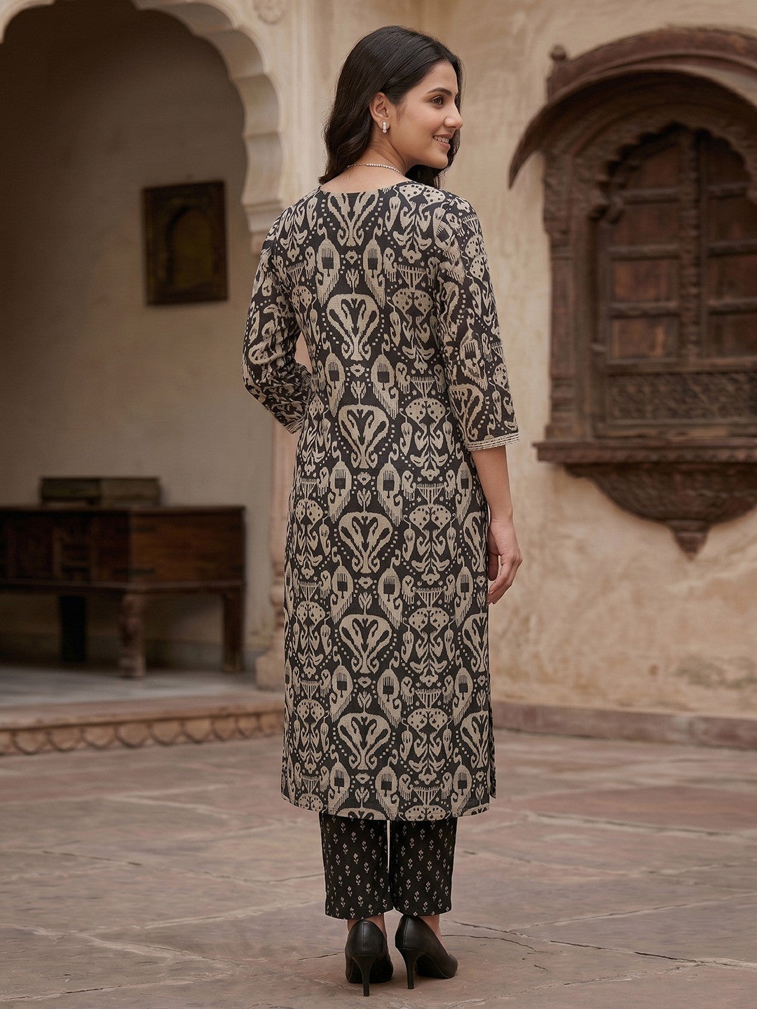 Designer Black Cotton Kurta Set with Ikkat Print Graceful Traditional Look - Image 4