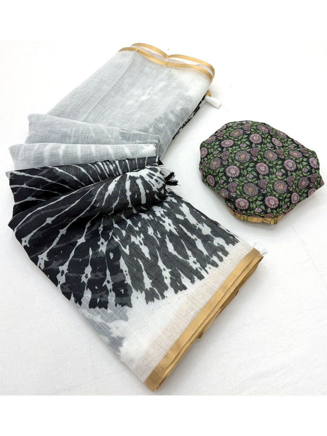 White Linen Saree with Black Abstract Design Lightweight Comfortable Outfit - Image 3