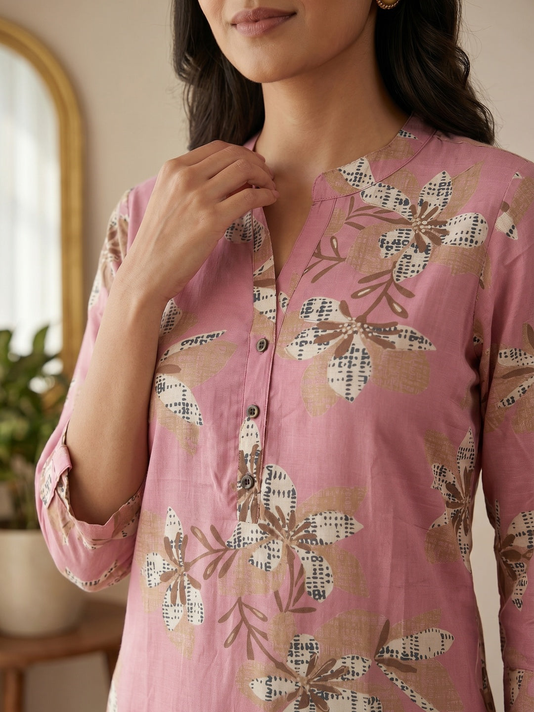 Premium Pink Floral Printed Viscose Kurti Lightweight Ethnic Wear - Image 4
