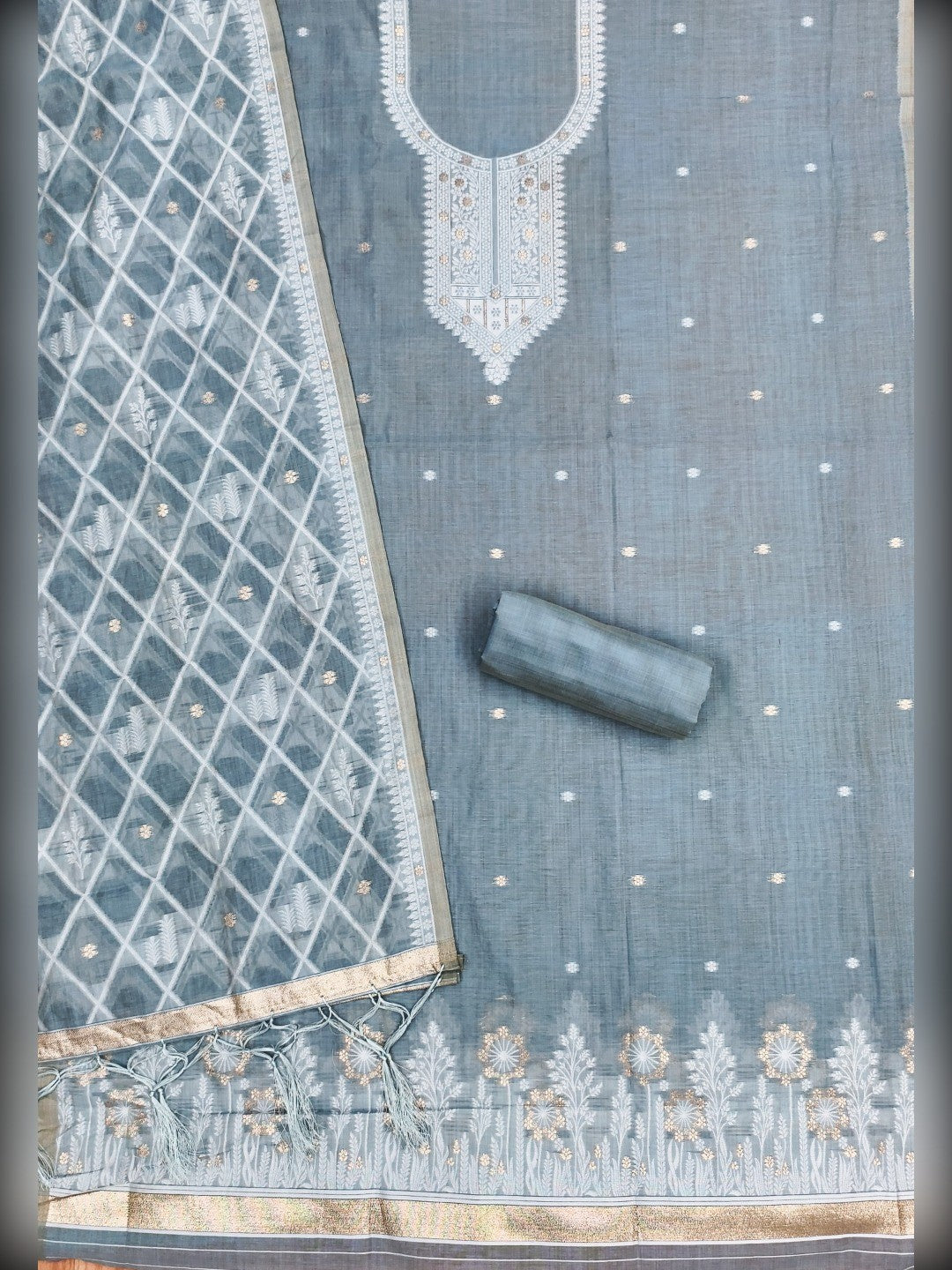 Elegant Grey Floral Zari Woven Muga Cotton Blend Jamdani Dress Material With Pichwai Design - Image 2