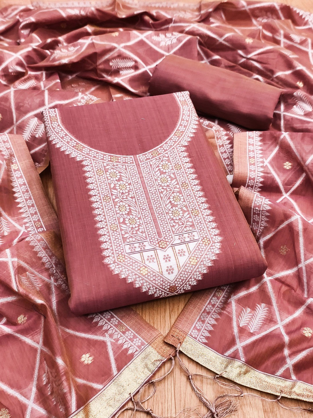 Elegant Pink Floral Zari Woven Muga Cotton Blend Jamdani Dress Material With Pichwai Design - Image 4
