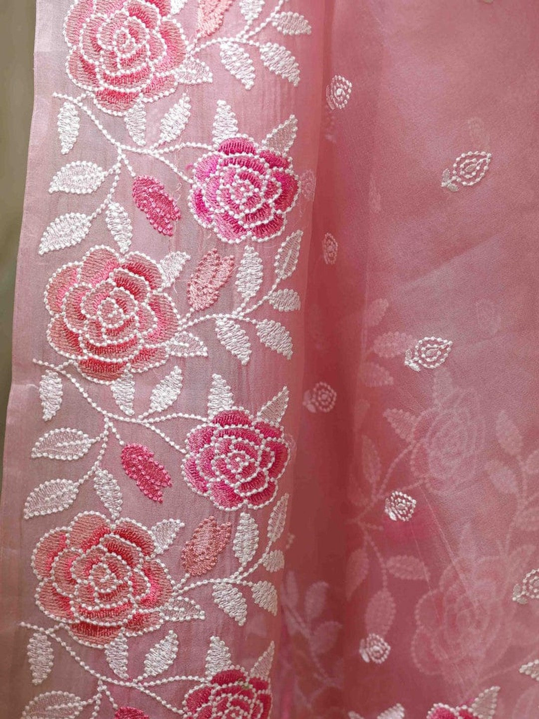 Peachmode Pink Organza Saree with Thread Embroidery - Image 2