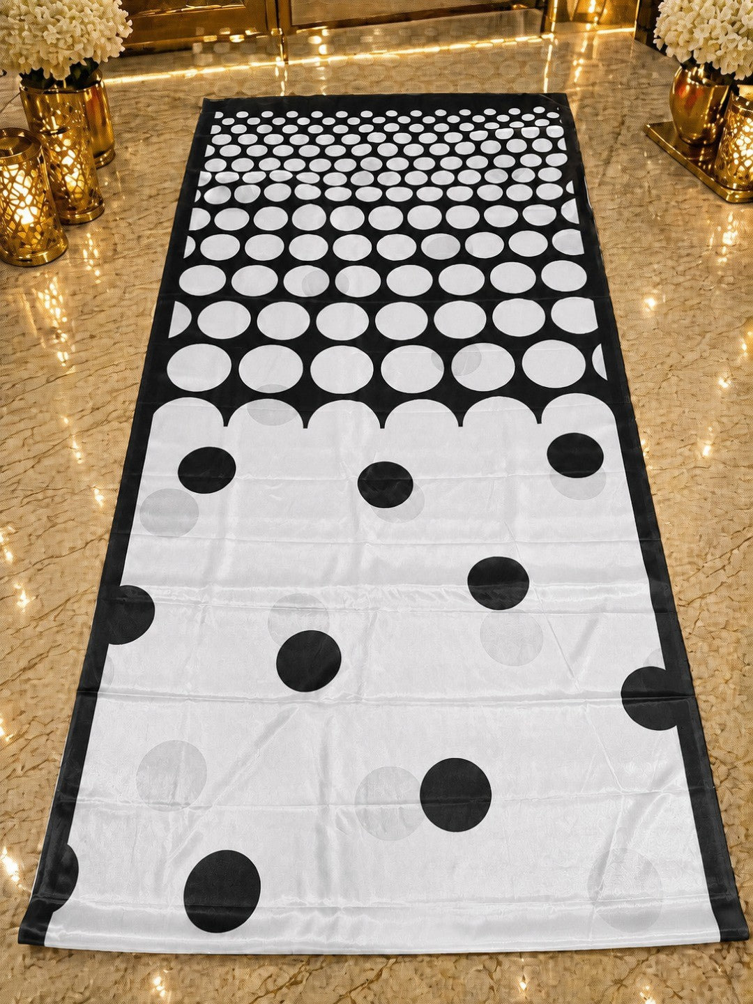Fashionable Black & White Polka Dot Printed Party Wear Crepe Silk Saree - Image 4