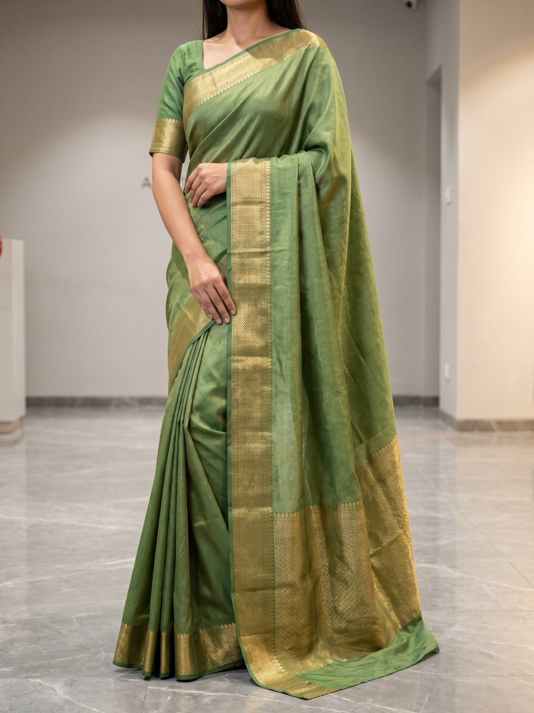 Peachmode Green Soft Lichi Silk Saree with Zari Woven Border - Image 4