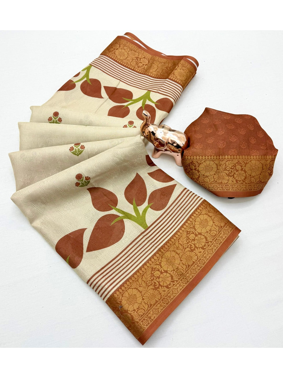 Peachmode Beige Soft Marshmallow Saree with Digital Print - Image 2