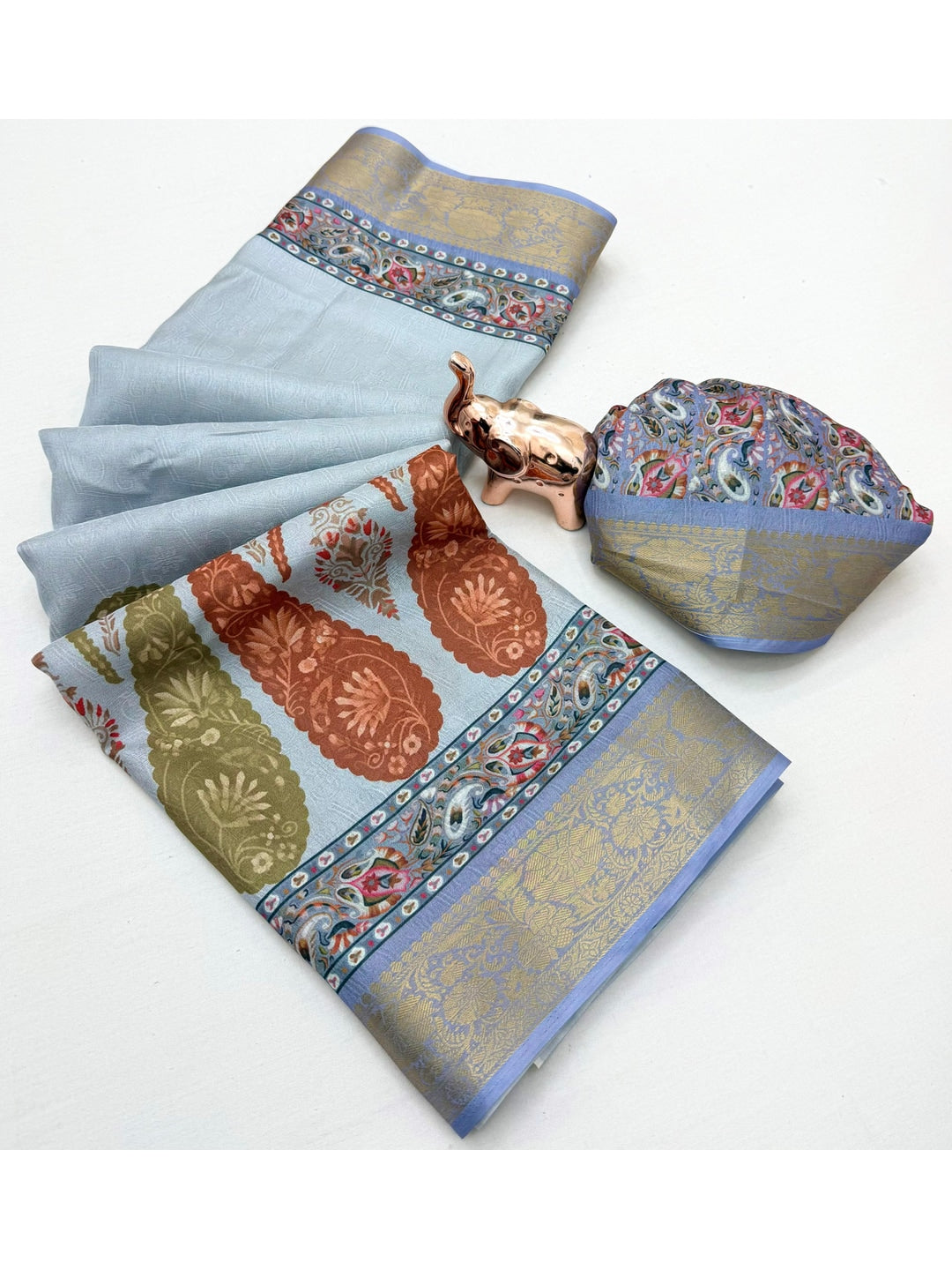 Peachmode Blue Soft Marshmallow Saree with Digital Print - Image 3