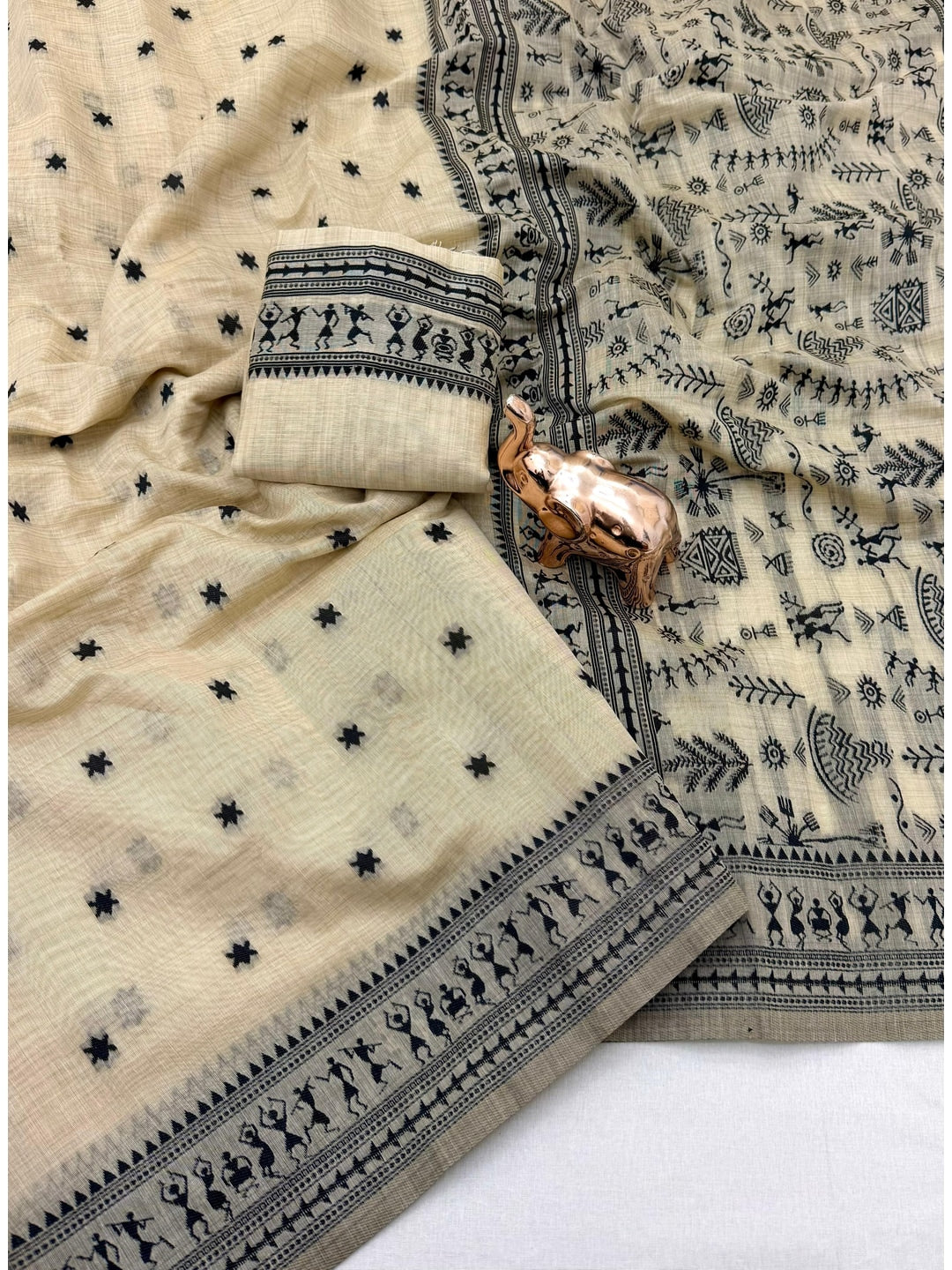Peachmode Cream Tussar Cotton Silk Saree with Warli - Image 4