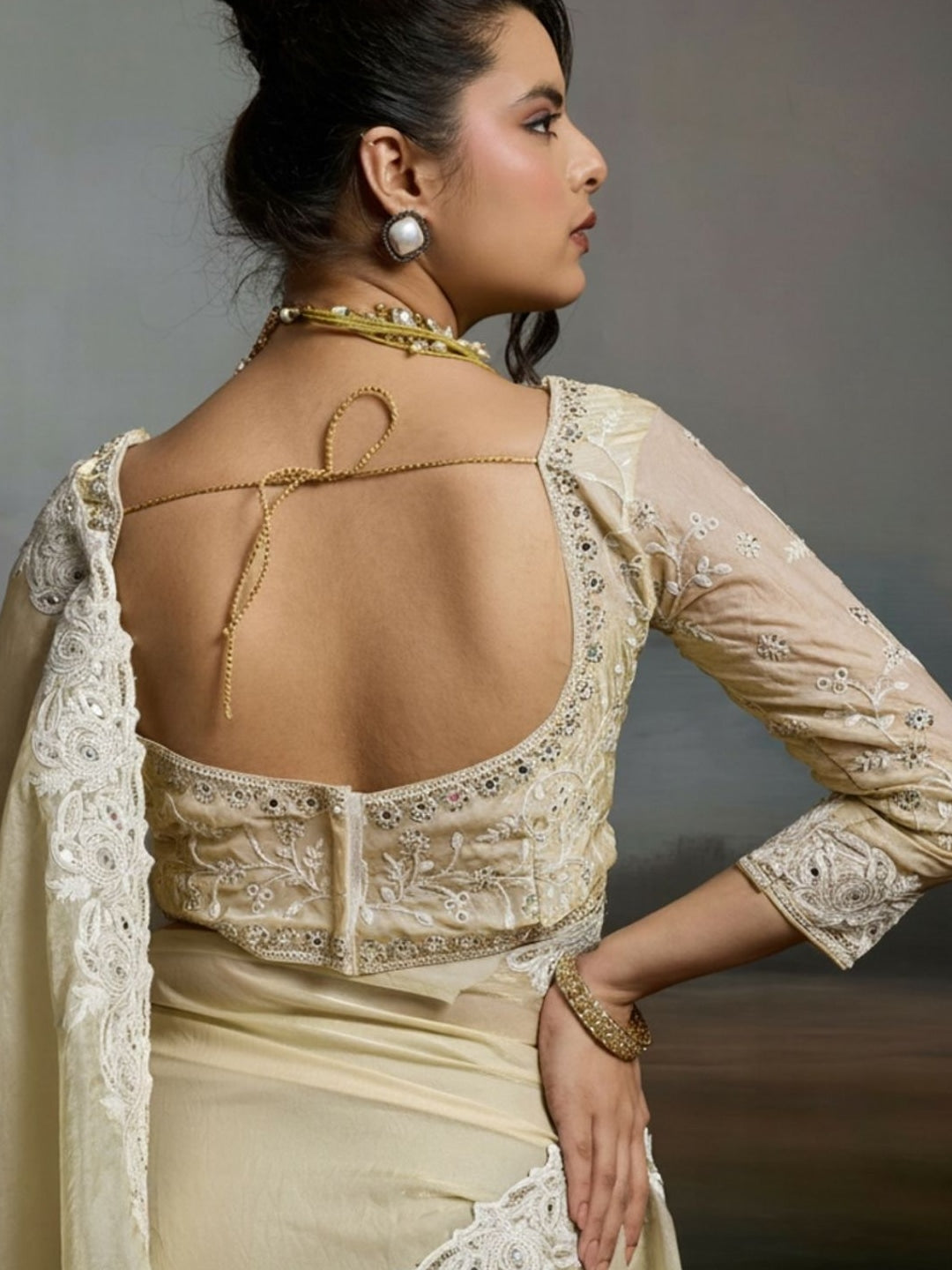 Peachmode Cream Satin Velvet Saree with Ivory Embroidery - Image 4