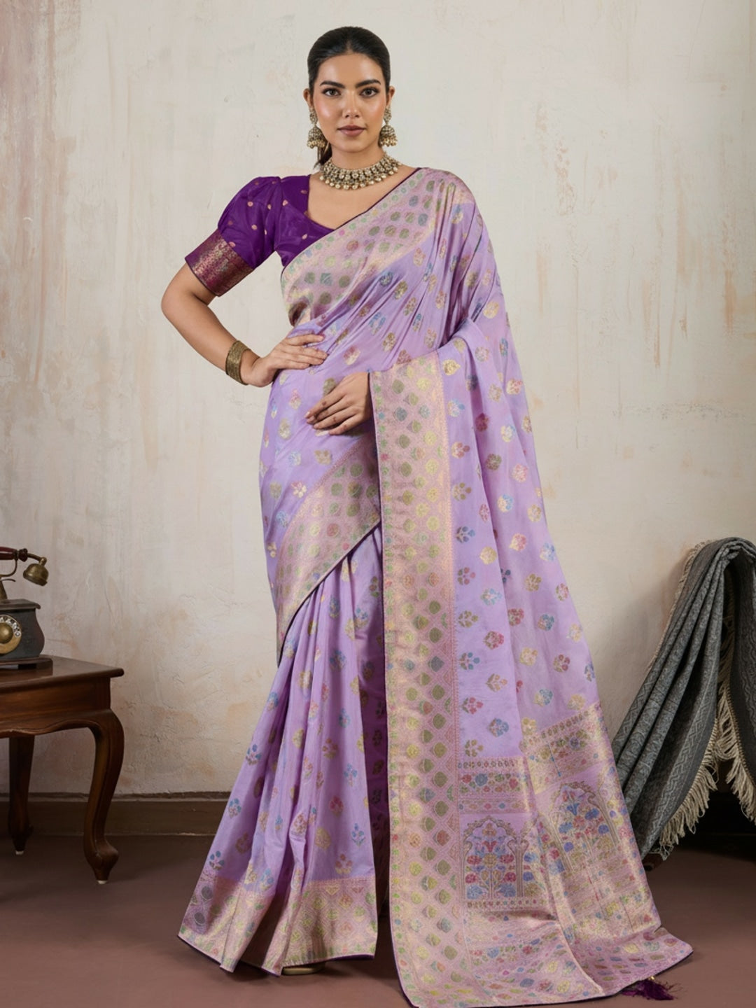 Peachmode Lavender Hand Dyed Chiffon Saree with Meenakari Weaving - Image 3