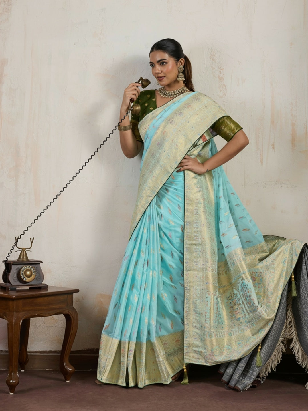 Peachmode Sea Green Hand Dyed Chiffon Saree with Meenakari Weaving - Image 3