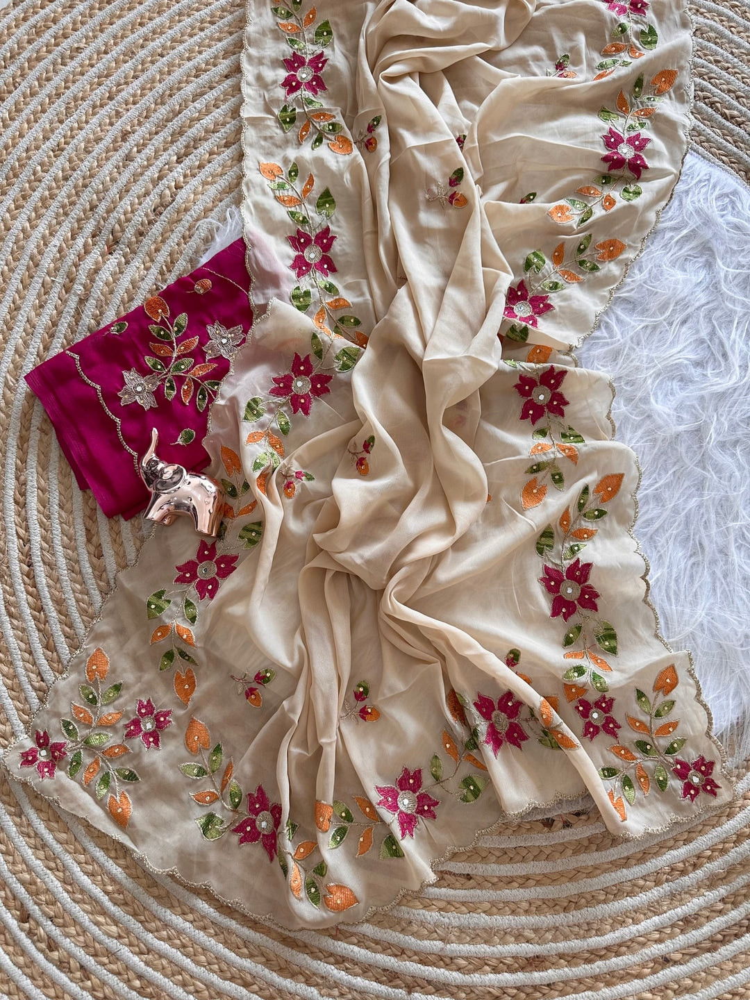 Peachmode Beige Georgette Saree with multi-color floral embroidery - Image 5