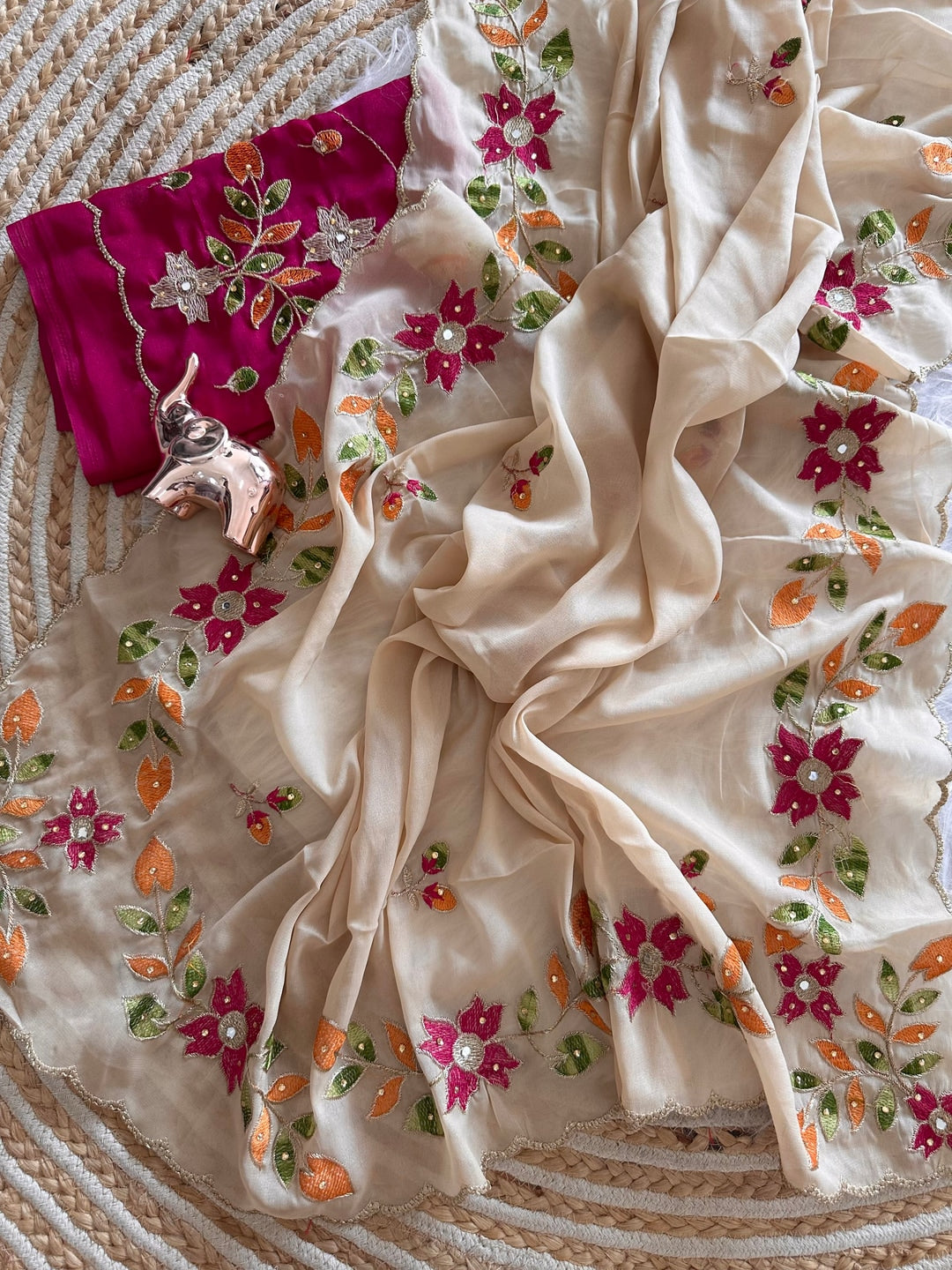 Peachmode Beige Georgette Saree with multi-color floral embroidery - Image 6