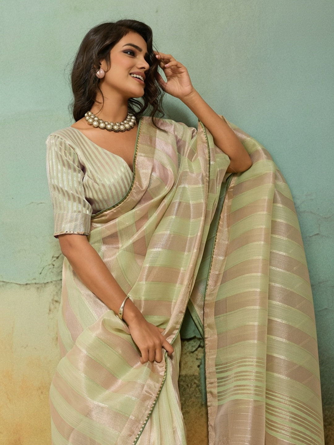 Peachmode Cream Cotton Silk Blend Saree with Zari Striped Weaving - Image 3