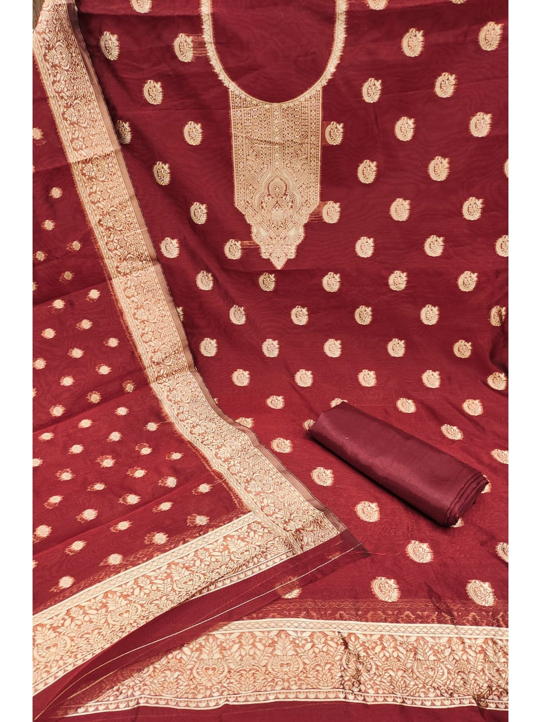 Peachmode Maroon Banarasi Jacquard Dress Material with Woven Dupatta - Image 4