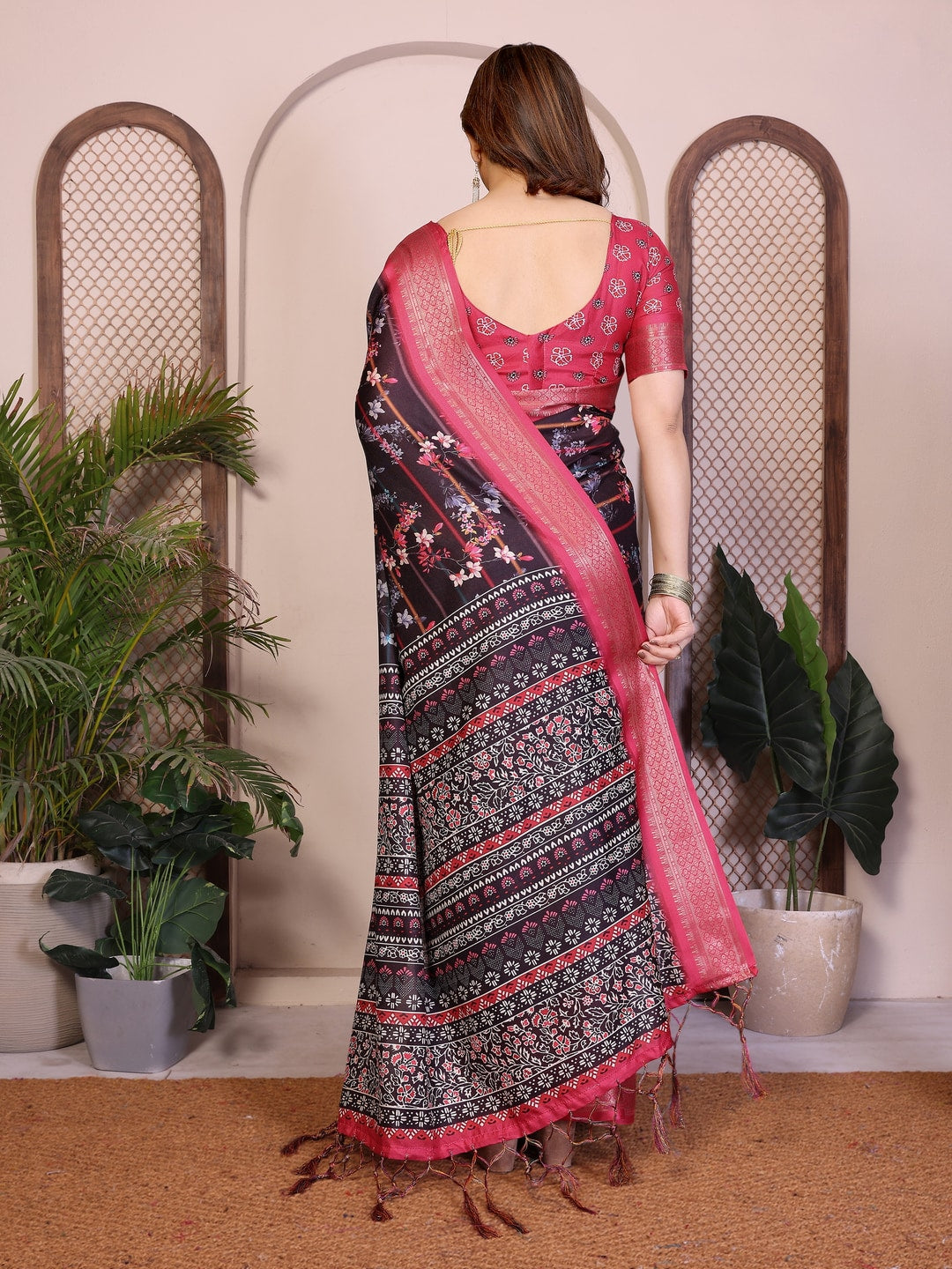 Peachmode Black Cotton Silk Floral Print Saree with Zari Border - Image 10