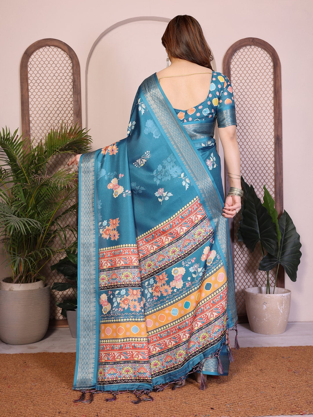 Peachmode Rama Blue Cotton Silk Floral Print Saree with Zari Border - Image 8