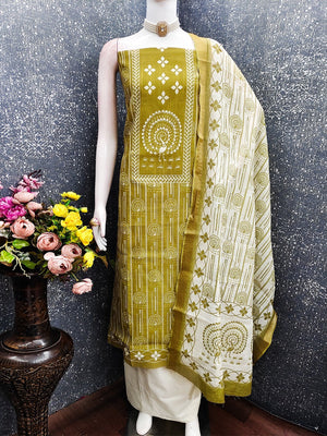 Elegant Green Linen Unstitched Dress Material with Artistic Print - Image 2