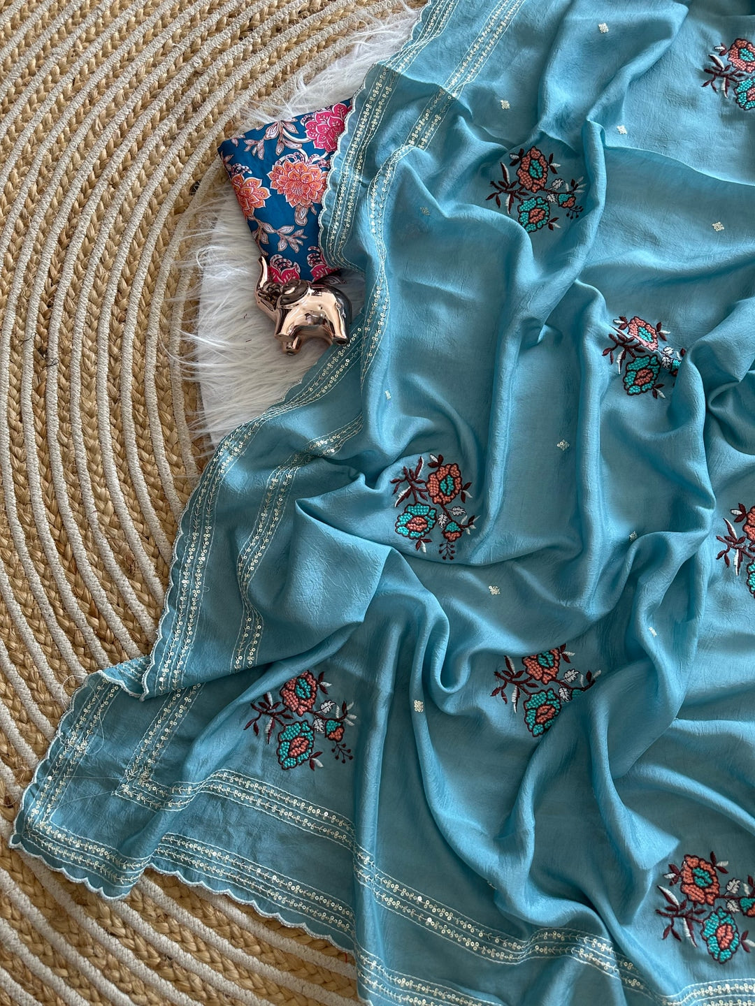 Peachmode Blue Tana Bana Saree with Multi Embroidery Work - Image 3