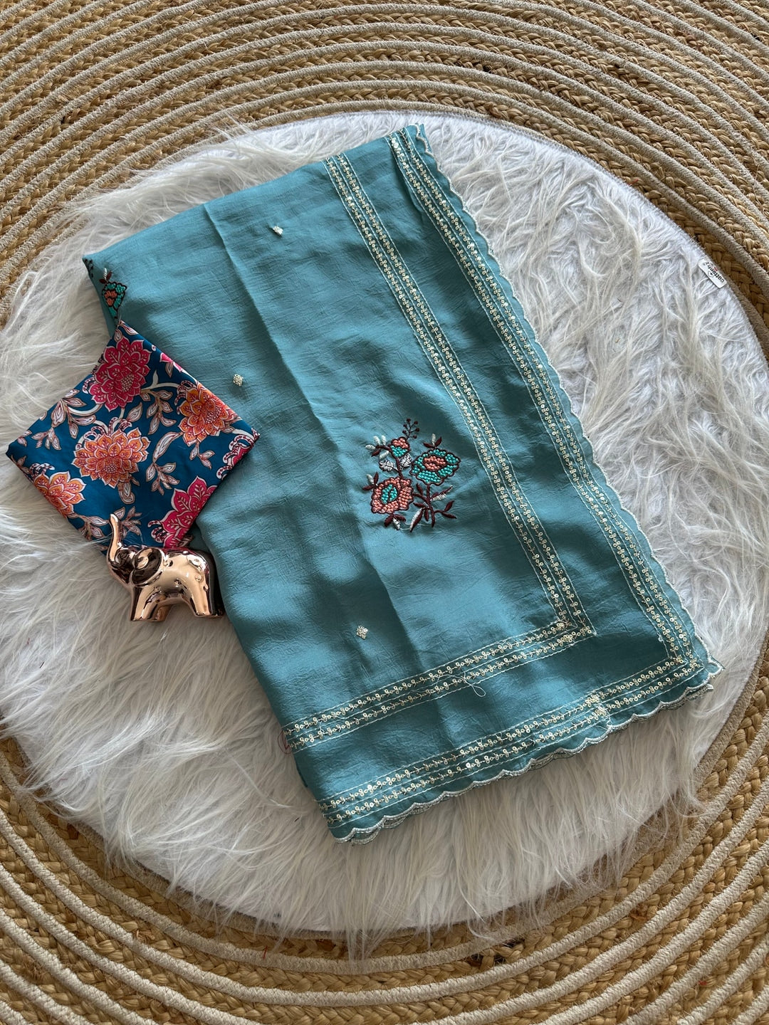 Peachmode Blue Tana Bana Saree with Multi Embroidery Work - Image 5
