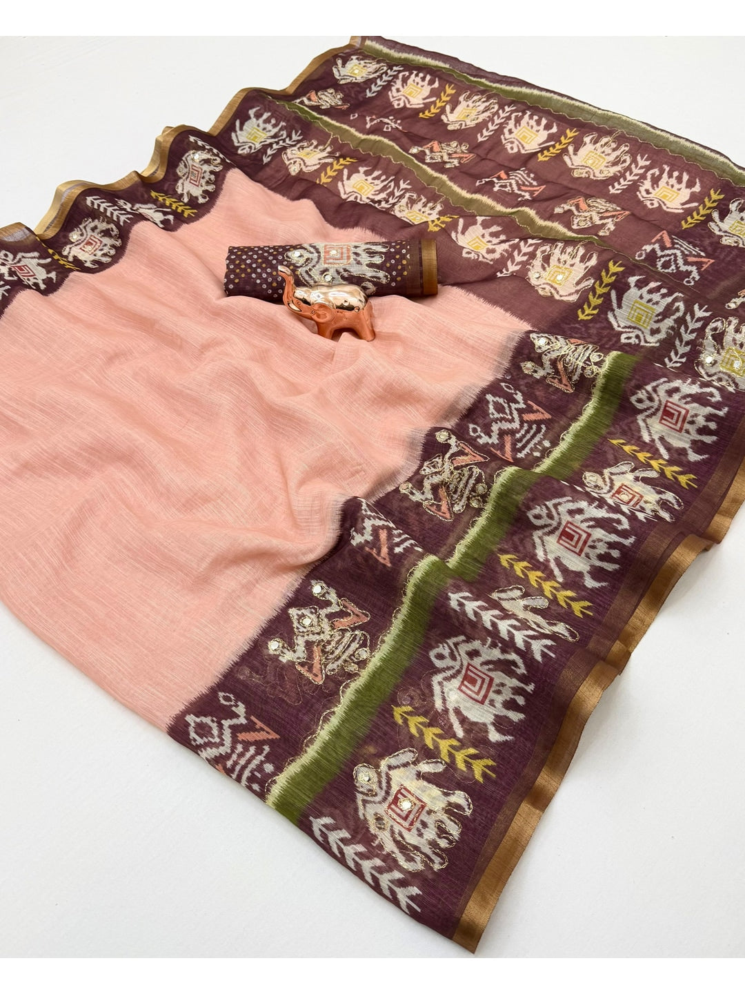 Peachmode Peach Linen Saree with Digital Print and Zari Work - Image 2