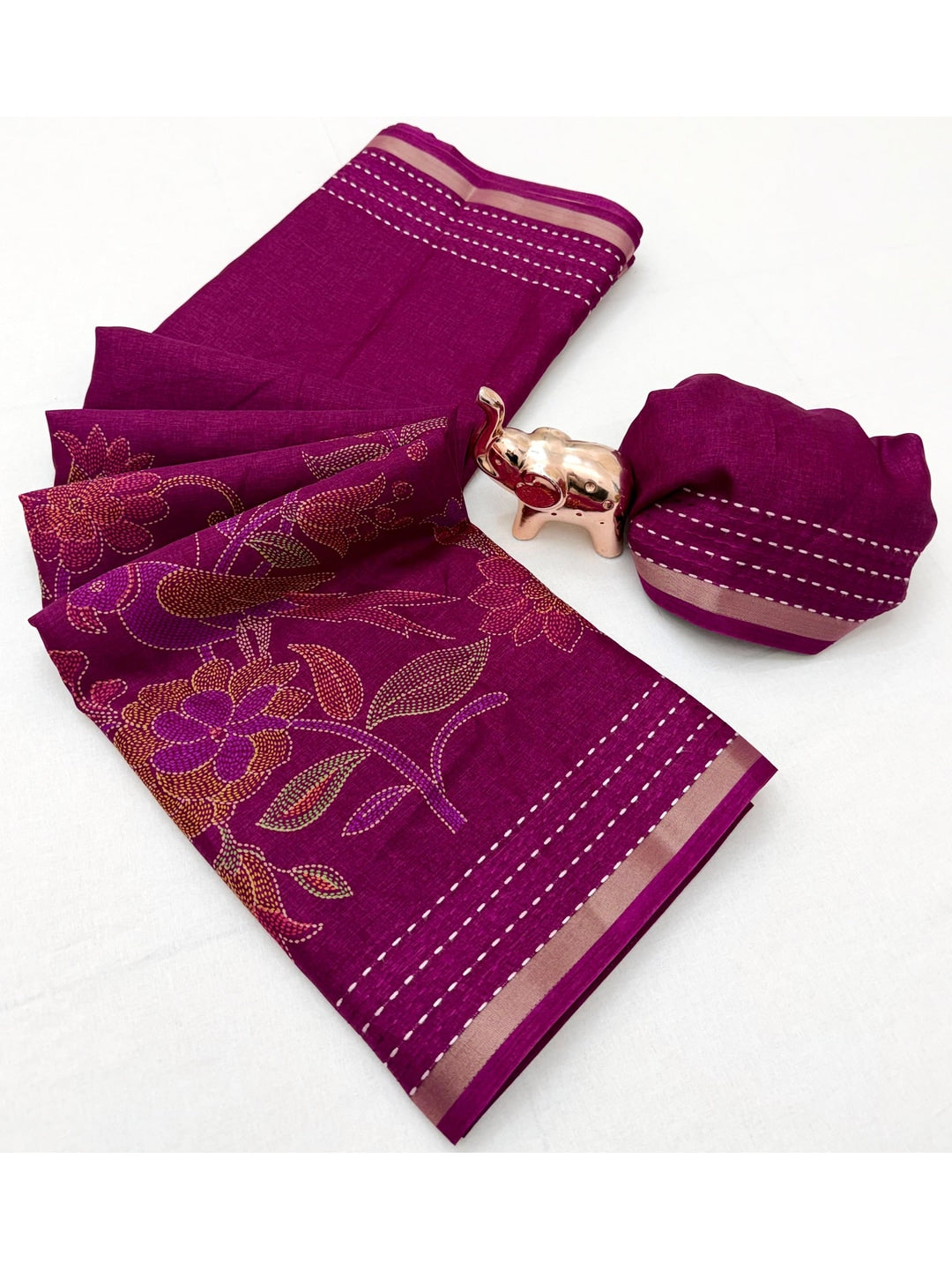 Peachmode Magenta Cotton Crape Saree with Katha Thread Work - Image 2