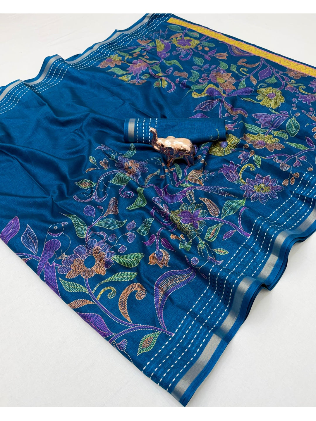 Peachmode Blue Cotton Crape Saree with Katha Thread Work - Image 2